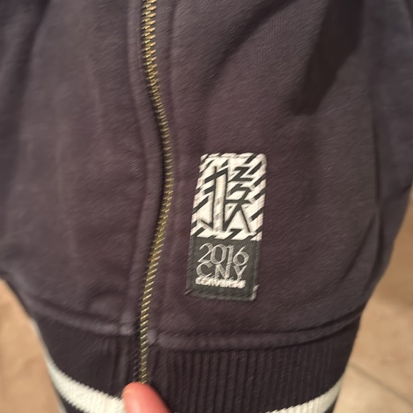 Converse Mens Black Varsity Jacket with Gold Letter C - Picture 7 of 13